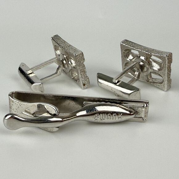 Swank Cufflinks With Matching Tie Clip 2 Sets Silver Tone Faux Pearl Gold Tone - Picture 3 of 9